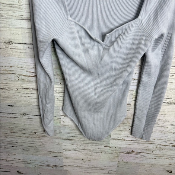 Abercrombie & Fitch Knit V-Neck Sweater Bodysuit blue size xl NWT - Picture 2 of 11